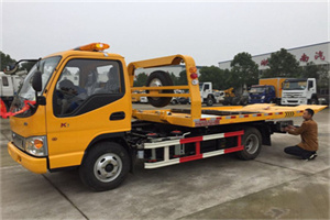 柯城哪里有拖车服务